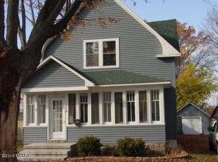 110 Pine St, Decatur, MI 49045
