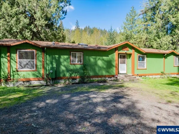 42927 Island Inn Dr, Lebanon, OR 97355