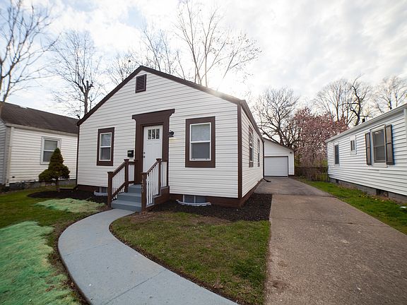 5th image of 3420 Orchard Ave