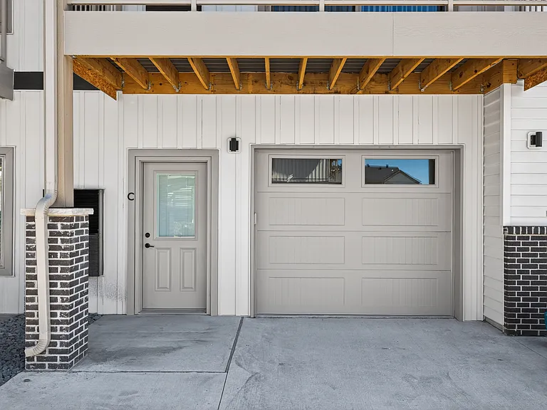 Autumn Townhomes — Photo 23