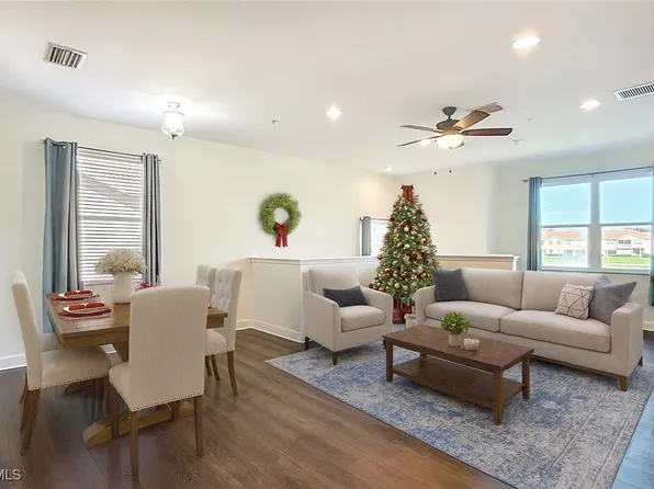 3668 Parkridge Cir, Sarasota, FL 34243