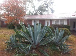 826 Cherry St E, Perry, FL 32348