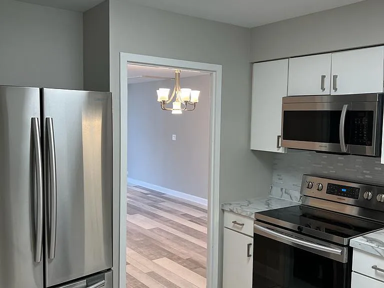 6033 N Sheridan Rd #14D — Photo 4