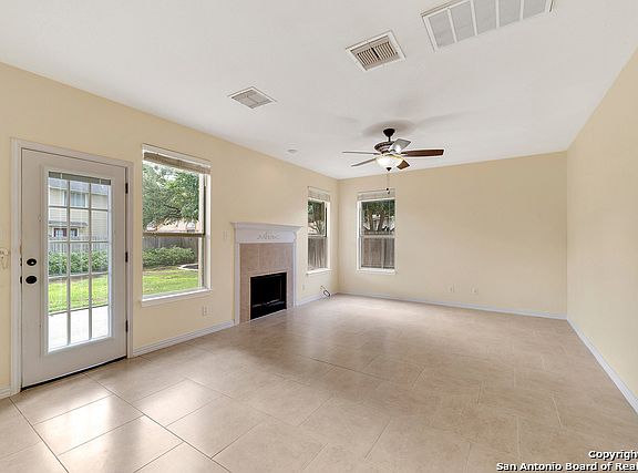 5th image of 246 Tapwood Ln