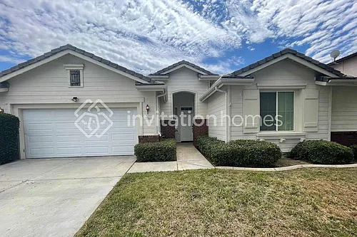 31864 Feather Creek Dr Photo 1
