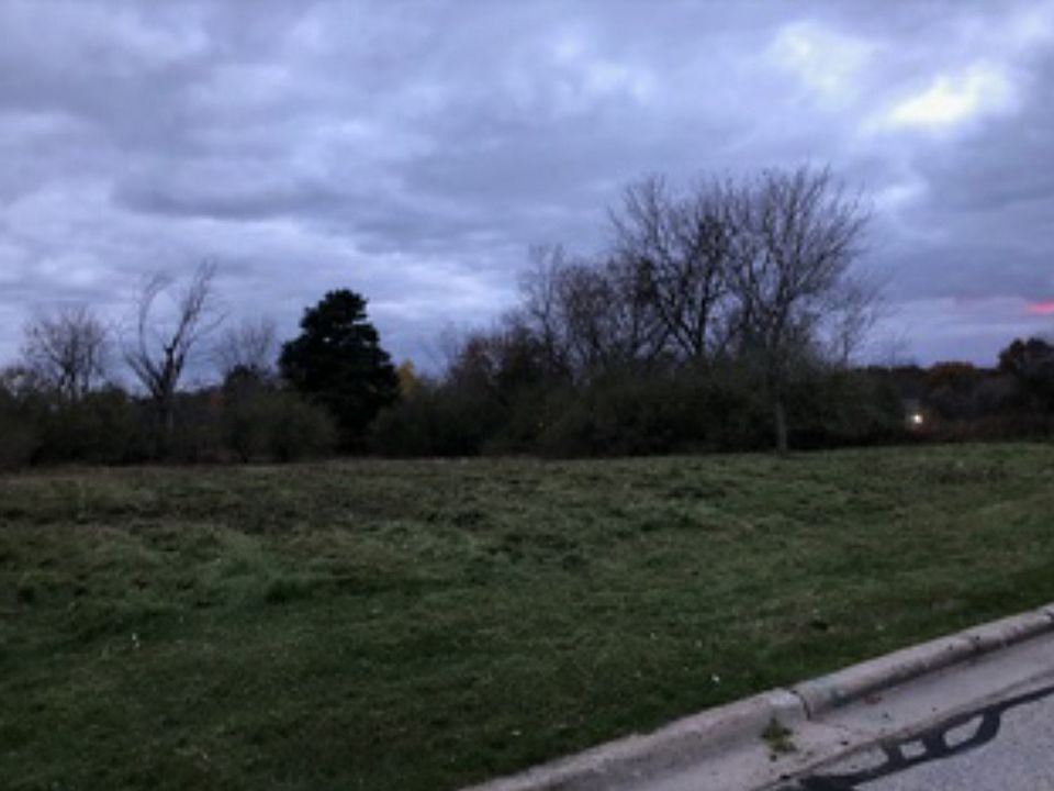 1st image of 923 Whitetail Ct
