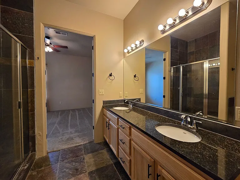 1405 Vegas Verdes #B-234 — Photo 7