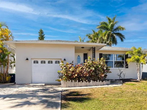 404 Maxwell Pl, Indian Rocks Beach, FL 33785