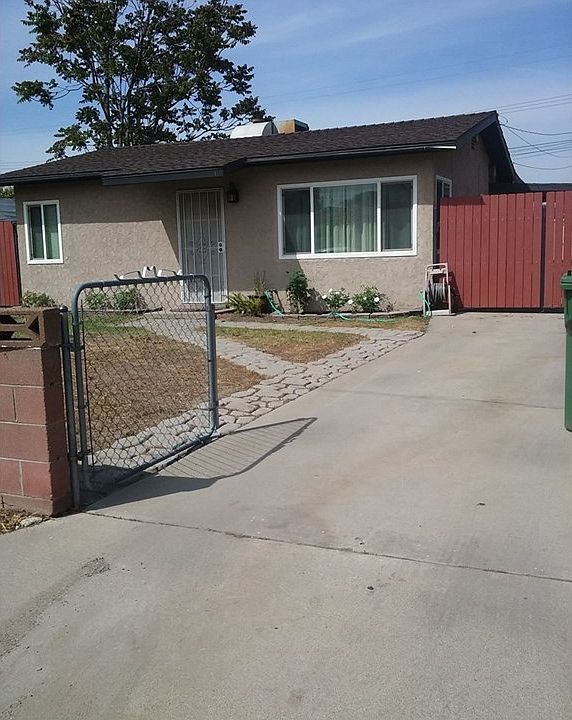 1st image of 5517 N Gareloch Ave