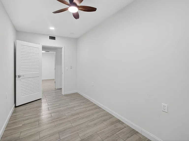 8420 SE Eagle Ave — Photo 21