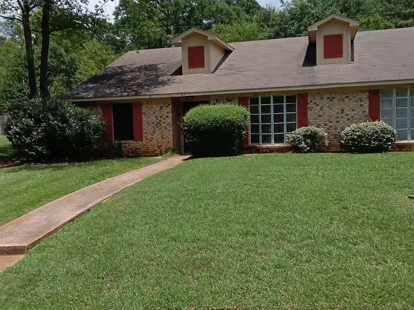 317 Hampton Ct #317, Longview, TX 75605