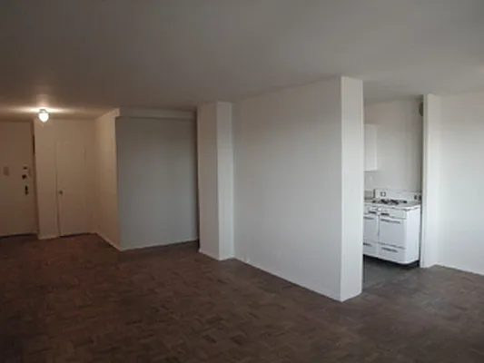 Sold by Simone Song Properties, LLC | media 28