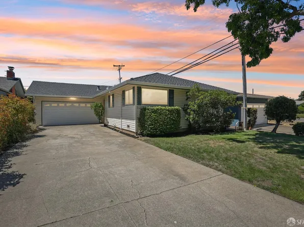 2418 S Norfolk St, San Mateo, CA 94403