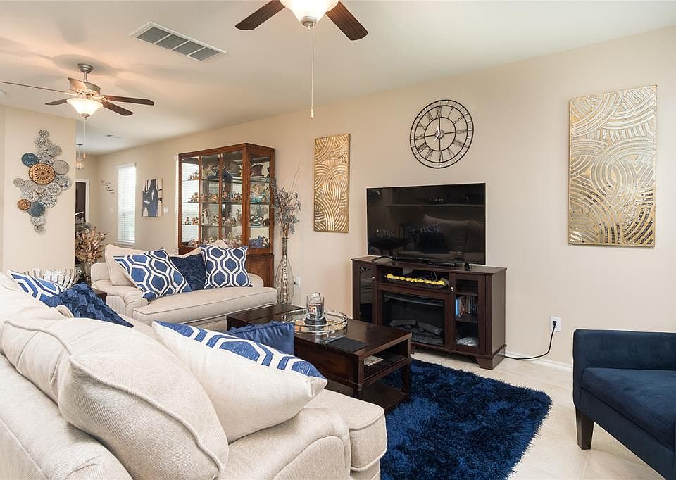 1st image of 6879 Dogwood Cliff Ln