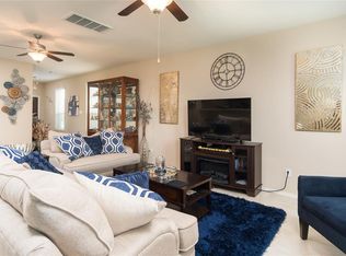 6879 Dogwood Cliff Ln, Dickinson, TX 77539