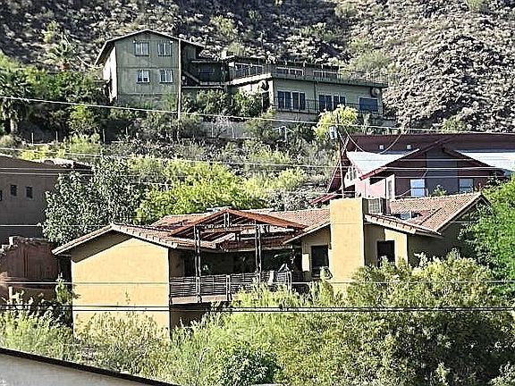 Hillside lot