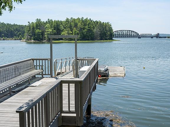 4th image of 63 River Point Road