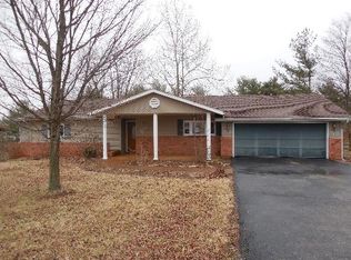 129 Skyline Dr, Goreville, IL 62939