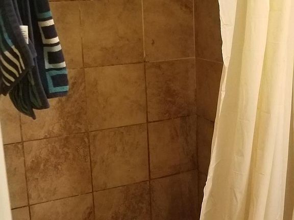 2nd Bathroom
