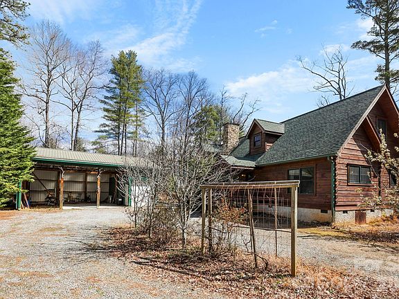 2nd image of 213 Big Valley Rd