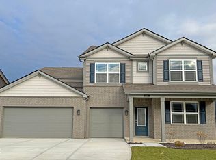 170 Ames Dr, Whiteland, IN 46184