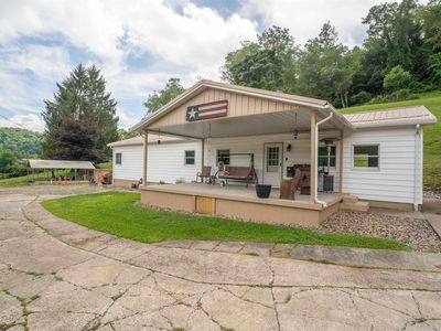 77 Gladstone Dr, Clarksburg, WV, 26301