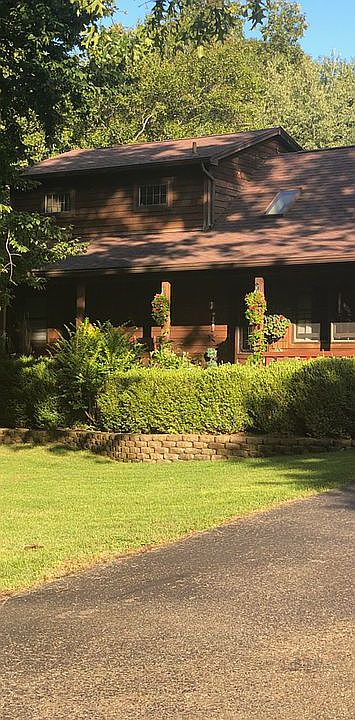 2nd image of 6578 Crest Cir