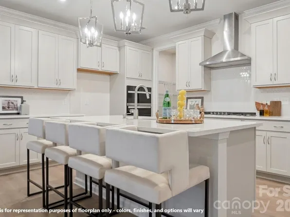 9851 Quercus Ln, Huntersville, NC 28078