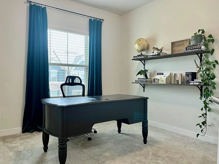 1813 Shumard Ln — Photo 17