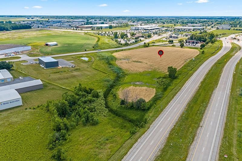 1st image of Greenville Dr #2