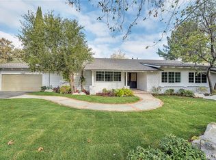 17425 Raymer St, Northridge, CA 91325