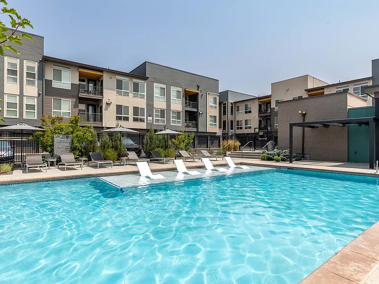 Encore Evans Station Apartments — Photo 1