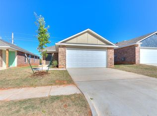 1004 Ichabod Cir, Chickasha, OK 73018