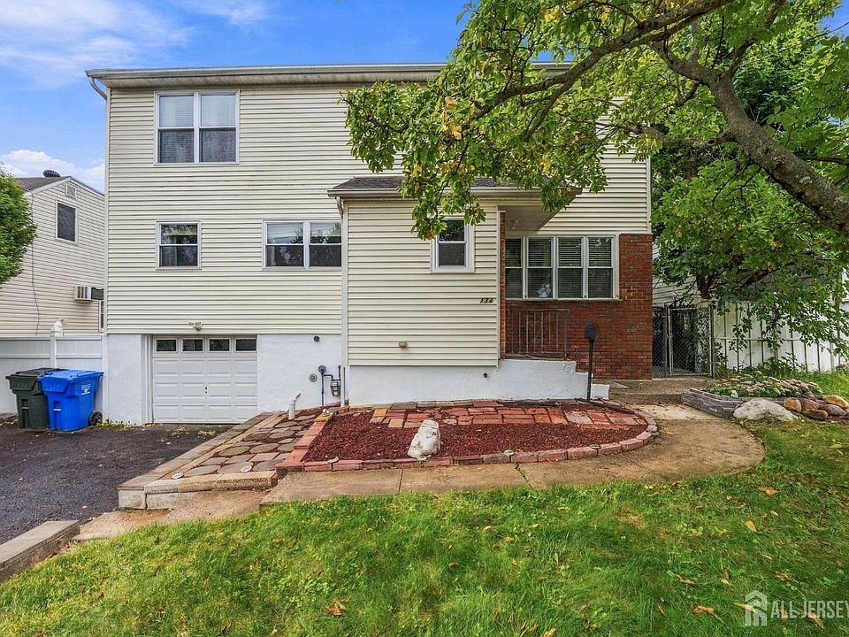 1st image of 134 Atlantic St