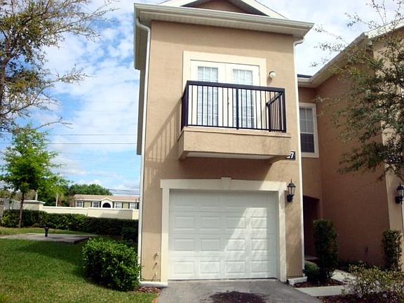 2nd image of 2527 Lancien Ct