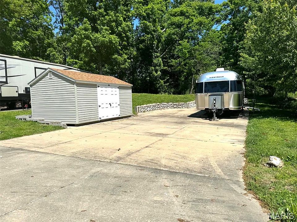 1st image of 19340 Highway J #36