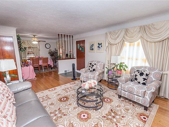 5th image of 661 Lincoln Blvd