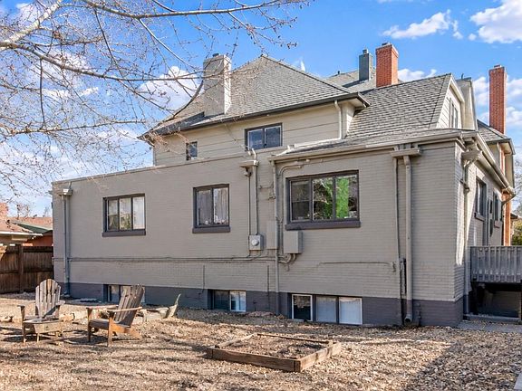4th image of 1725 Race St