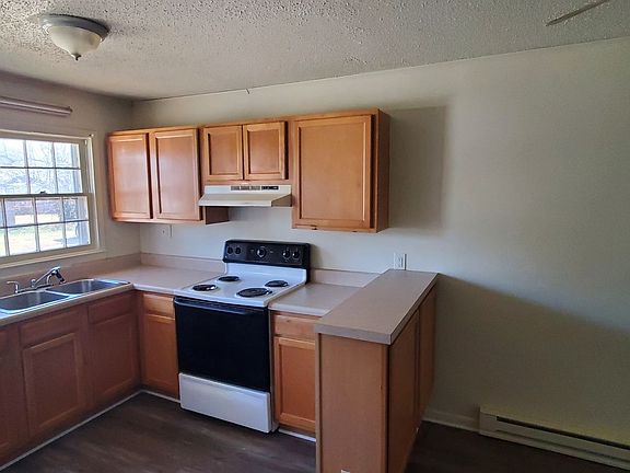 2nd image of 513 Pine St APT B