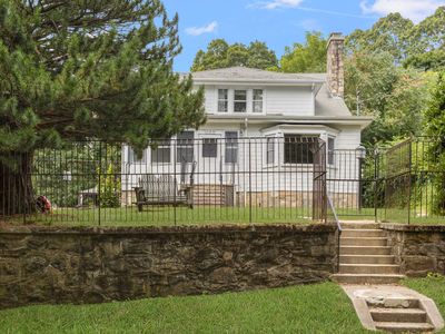 135 Maple Street, Norwich, CT, 06360