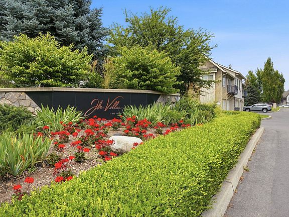 4th image of 22855 E Country Vista Dr APT 392