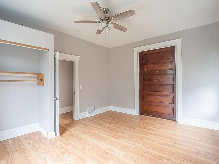 6128 Vermont Ave — Photo 8