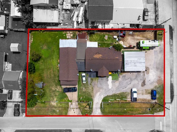 13908 Garber Ln, Houston, TX 77015