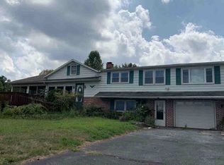 1087 Ebelhare Rd, Pottstown, PA 19465