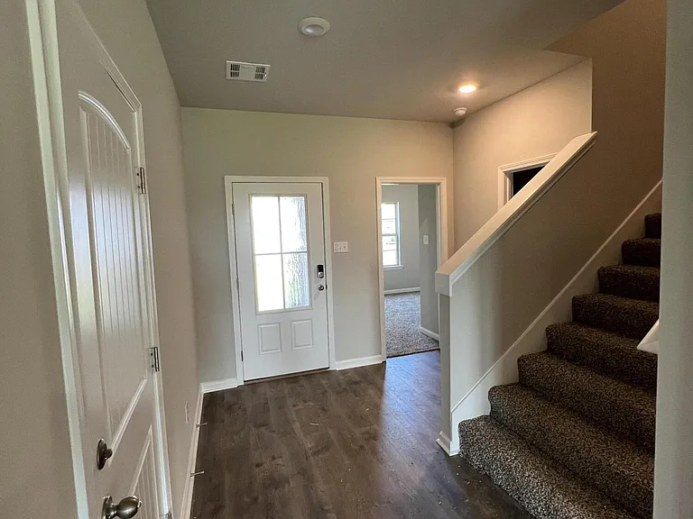213 Garden Oaks Ave — Photo 4