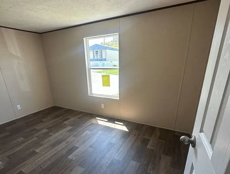 1760 Saginaw Bay Estates Dr — Photo 5