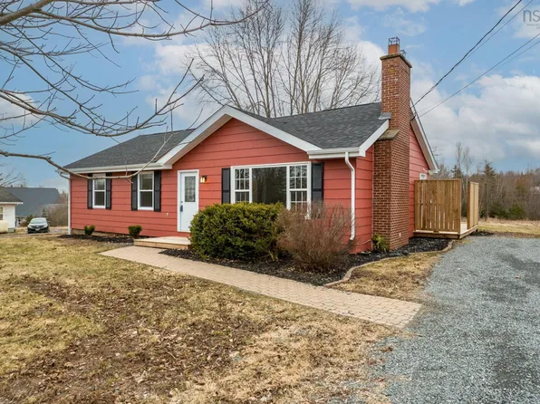 37 Highway 14, Milford, NS B0N 1Y0