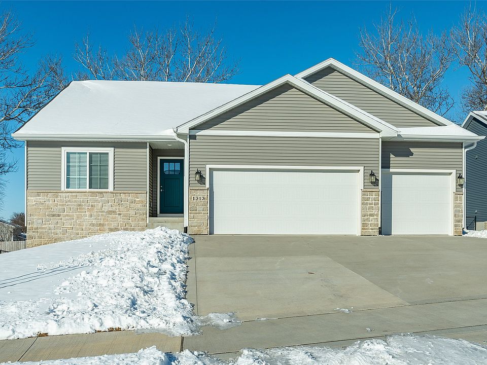 1st image of 1313 Rolling Hills Dr