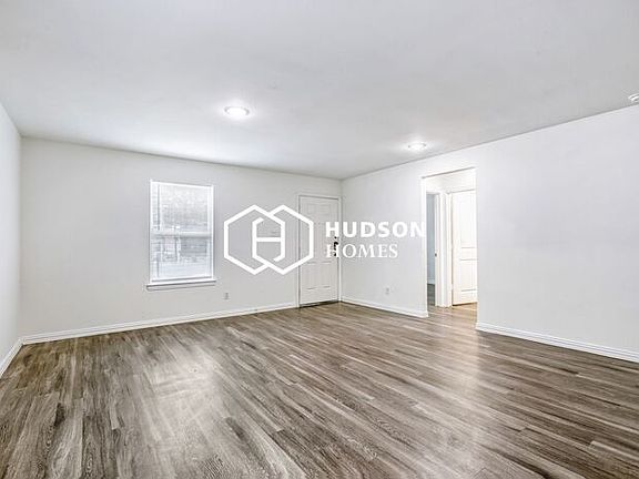 3rd image of 1205 Booker St