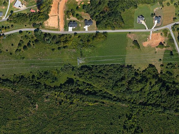 5th image of 41 Hidden Falls Dr